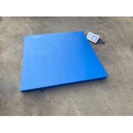 Ваги платформні на 2 тонни розмір 1200*1200 мм гладкий настил